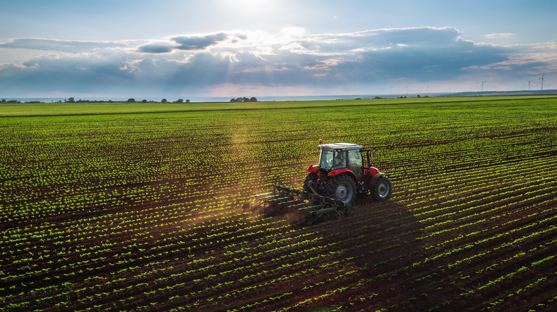 is_agriculture-tracteur-illustration-iStock-GettyImagesPlus.jpg